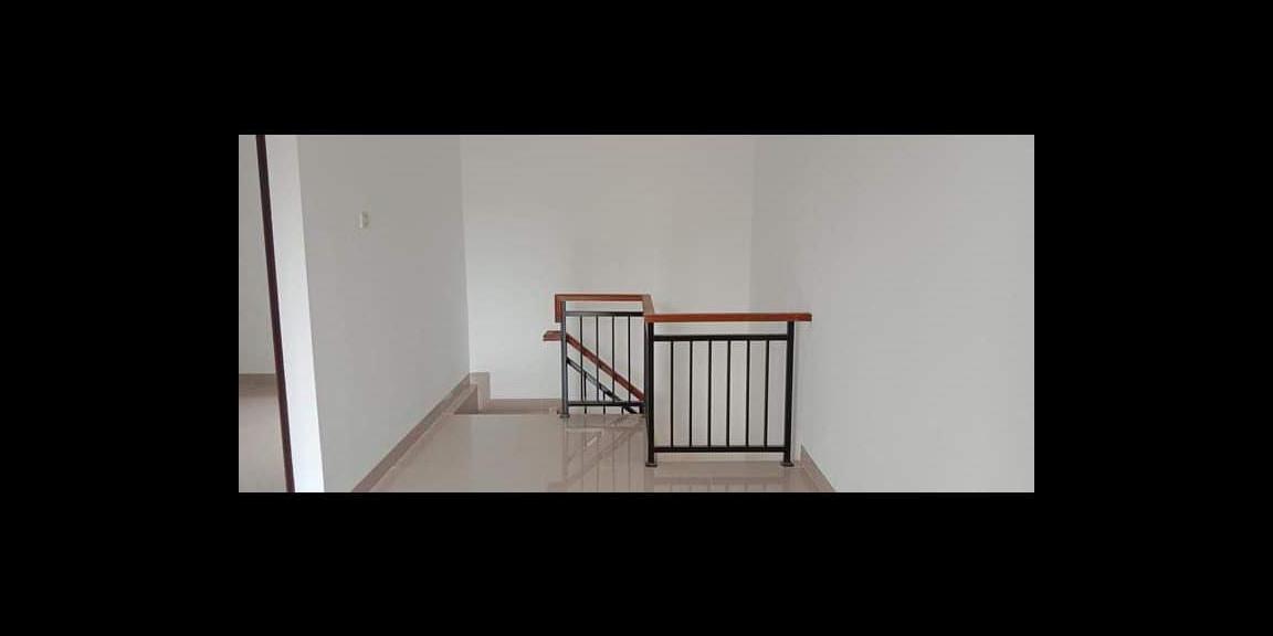 Rumah 2lantai Bambu Apus Pamulang Tangerang Selatan sisa 1 unit lagi Rumah 2lantai Bambu Apus Pamulang Tangerang Selatan sisa 1 unit lagi