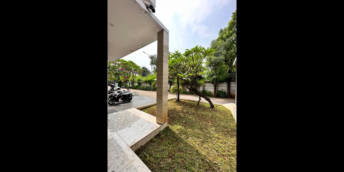 Rumah baru hook 2,5lantai Cluster Ciracas Jakarta Timur Rumah baru hook 2,5lantai Cluster Ciracas Jakarta Timur