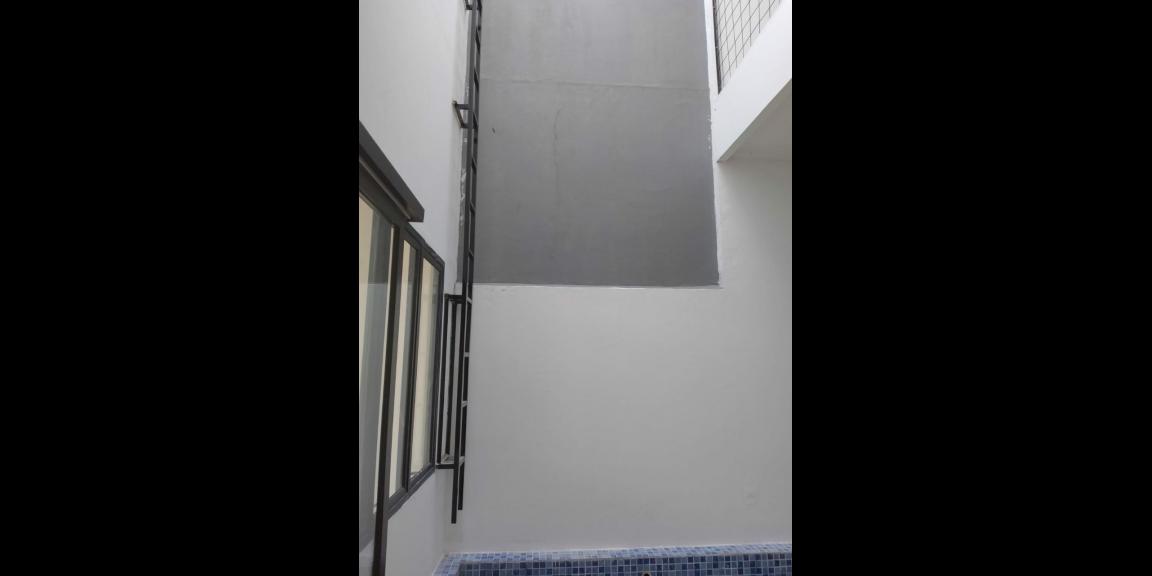 Rumah ready 2lantai bonus kolam renang Pondok Melati Bekasi Rumah ready 2lantai bonus kolam renang Pondok Melati Bekasi