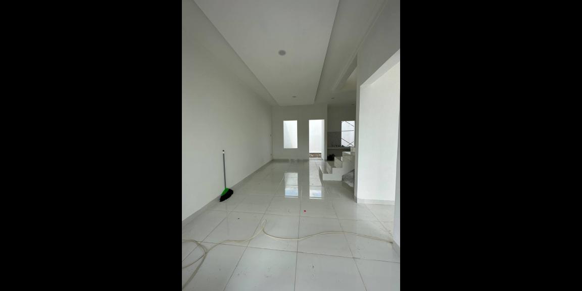 Rumah baru Cipayung Jakarta Timur dekat tol bambu apus Rumah baru Cipayung Jakarta Timur dekat tol bambu apus