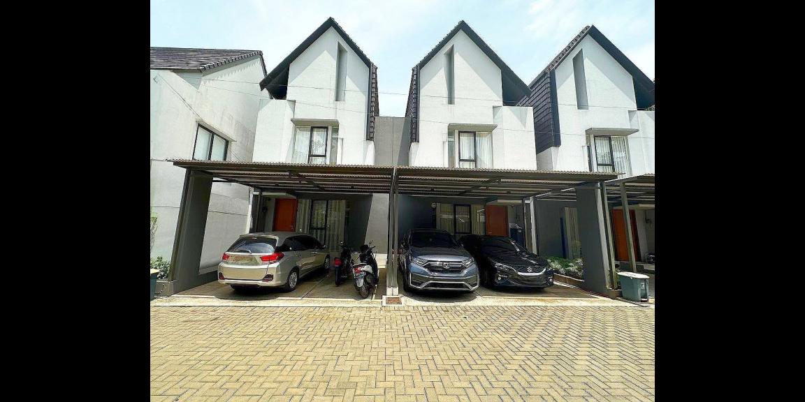 Rumah bagus terawat Cluster Lubang Buaya Cipayung Jakarta Timur Rumah bagus terawat Cluster Lubang Buaya Cipayung Jakarta Timur