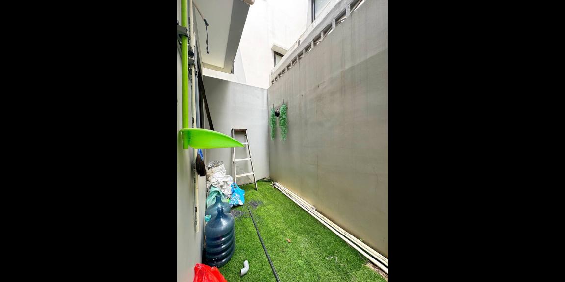 Rumah bagus terawat Cluster Lubang Buaya Cipayung Jakarta Timur Rumah bagus terawat Cluster Lubang Buaya Cipayung Jakarta Timur