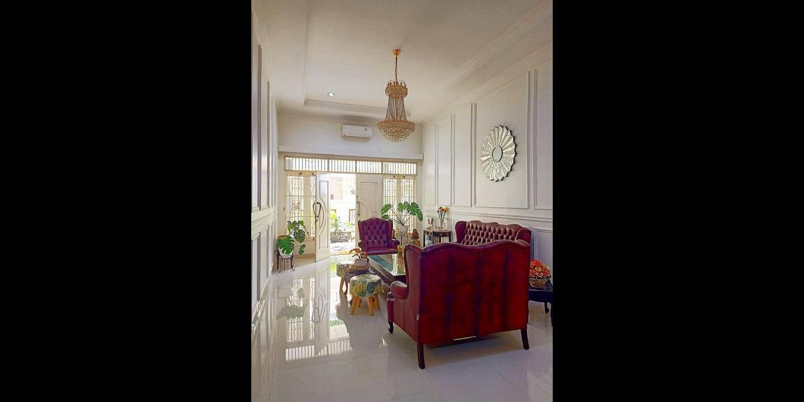 Rumah luas nyaman Utan Kayu Matraman Jakarta Timur dekat tol Rumah luas nyaman Utan Kayu Matraman Jakarta Timur dekat tol