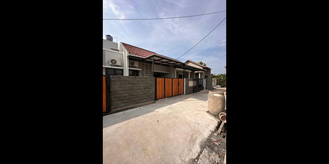 Rumah minimalis harga ekonomis Bambu Apus House Cipayung Jakarta Timur Rumah minimalis harga ekonomis Bambu Apus House Cipayung Jakarta Timur
