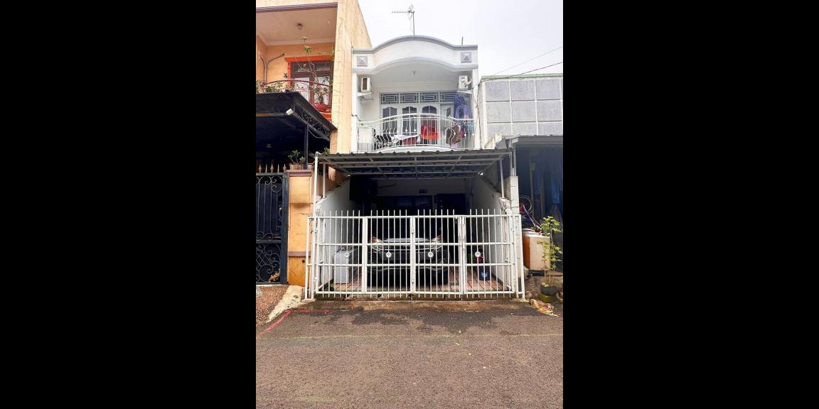 Rumah seken minimalis strategis Duren Sawit Jakarta Timur  Rumah seken minimalis strategis Duren Sawit Jakarta Timur