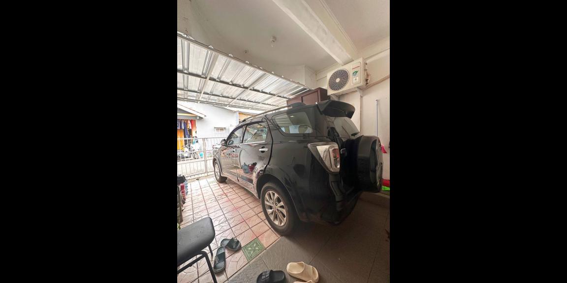 Rumah seken minimalis strategis Duren Sawit Jakarta Timur  Rumah seken minimalis strategis Duren Sawit Jakarta Timur