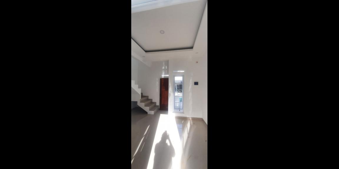 Rumah readystok dekat pintu tol BSD Pamulang Tangerang Selatan Rumah readystok dekat pintu tol BSD Pamulang Tangerang Selatan