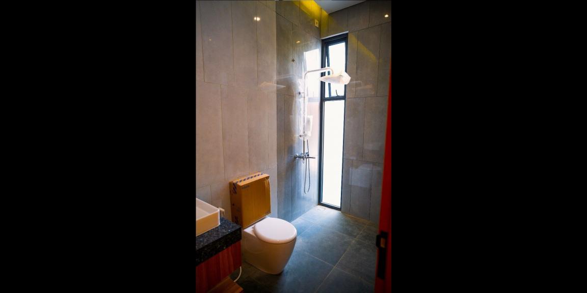 Rumah desain tropis modern di Pondok Bambu Duren Sawit Jakarta Timur Rumah desain tropis modern di Pondok Bambu Duren Sawit Jakarta Timur