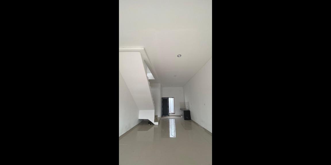 Ruko pinggir jalan raya Mustikajaya kota Bekasi Ruko pinggir jalan raya Mustikajaya kota Bekasi