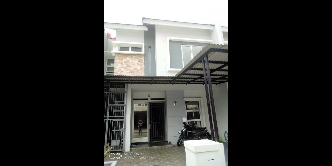 Rumah di Metland Menteng. Jaktim Rumah di Metland Menteng. Jaktim