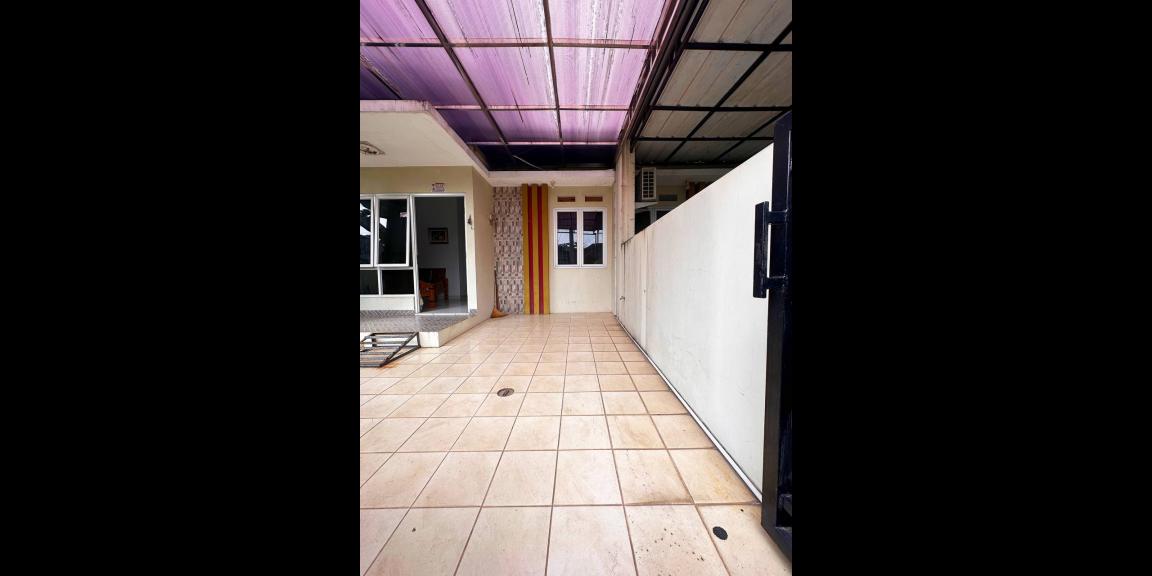 Rumah second strategis di Cijantung Jakarta Timur Rumah second strategis di Cijantung Jakarta Timur