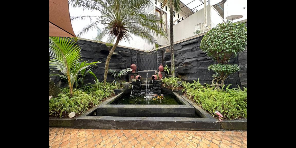 Rumah 2lantai tanah luas Batu Ampar Kramatjati Jakarta Timur Rumah 2lantai tanah luas Batu Ampar Kramatjati Jakarta Timur