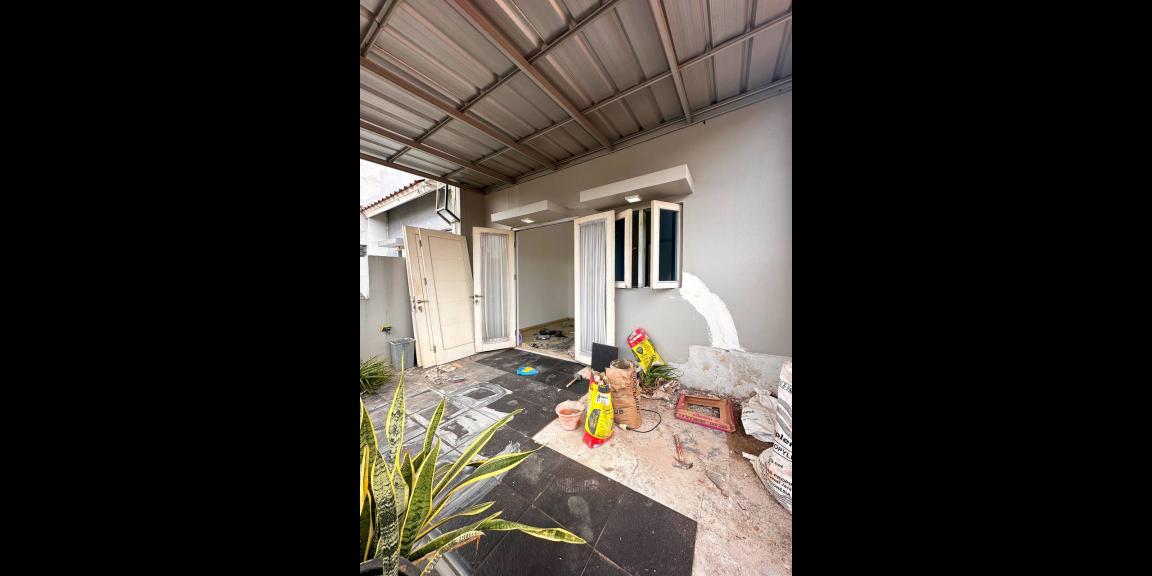 Rumah 2lantai dekat Lapan Kalisari Pasar Rebo Jakarta Timur Rumah 2lantai dekat Lapan Kalisari Pasar Rebo Jakarta Timur