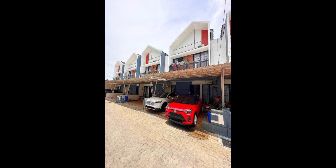 Rumah seken bonus furnish Cluster Cilangkap Cipayung Jakarta Timur  Rumah seken bonus furnish Cluster Cilangkap Cipayung Jakarta Timur