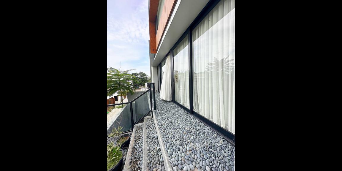 Rumah 3LT bonus furnish dan kolam renang lokasi Cipinang Jakarta Timur Rumah 3LT bonus furnish dan kolam renang lokasi Cipinang Jakarta Timur