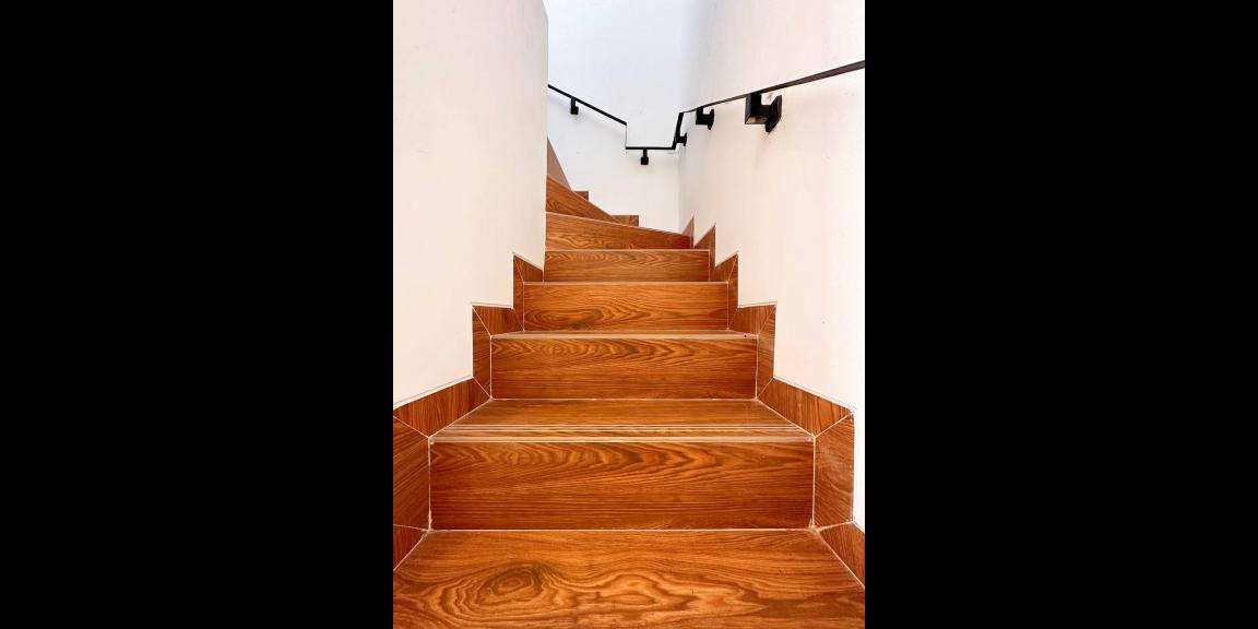 Rumah 2lantai minimalis Cluster Setu Cipayung Jakarta Timur  Rumah 2lantai minimalis Cluster Setu Cipayung Jakarta Timur