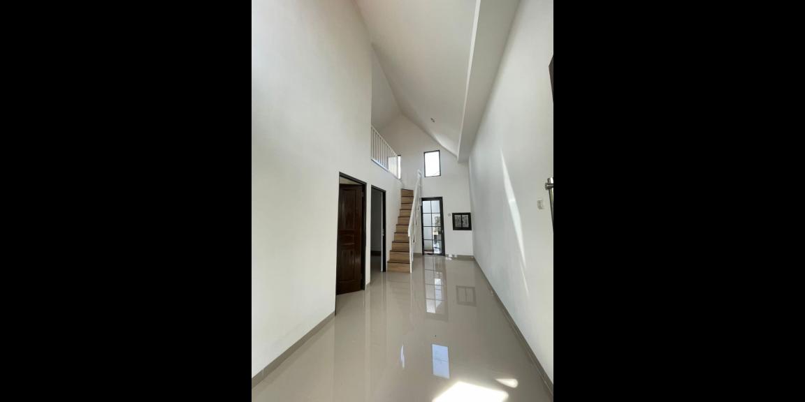 Rumah type mezzanine Cluster Pamulang Tangerang Selatan Rumah type mezzanine Cluster Pamulang Tangerang Selatan