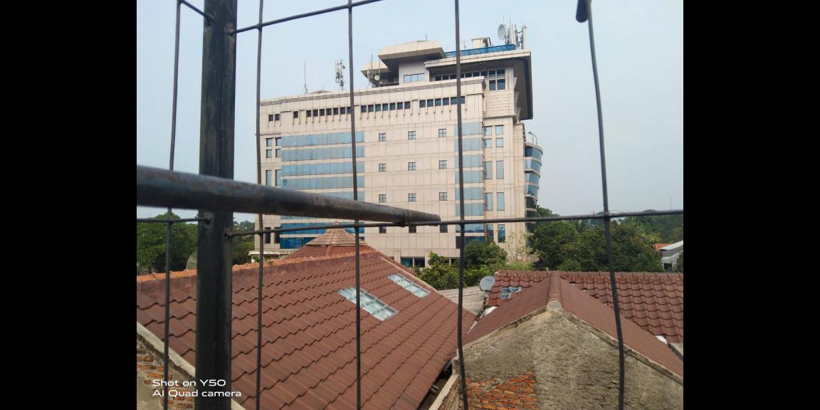 Rumah dengan 9 kamar kos strategis di Makasar Jakarta Timur Rumah dengan 9 kamar kos strategis di Makasar Jakarta Timur