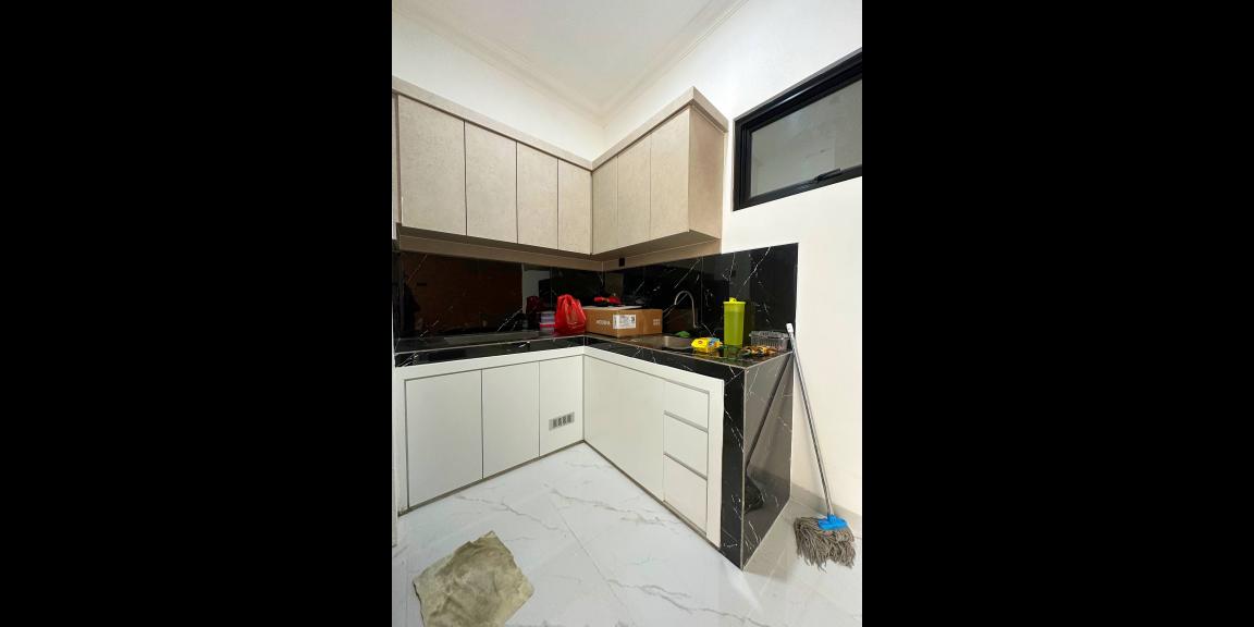 Rumah baru bonus kolam renang di Mampang Jakarta Selatan Rumah baru bonus kolam renang di Mampang Jakarta Selatan