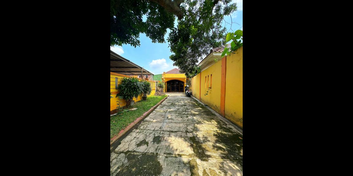 Rumah dijual lingkungan asri Cimanggis Depok take all Rumah dijual lingkungan asri Cimanggis Depok take all