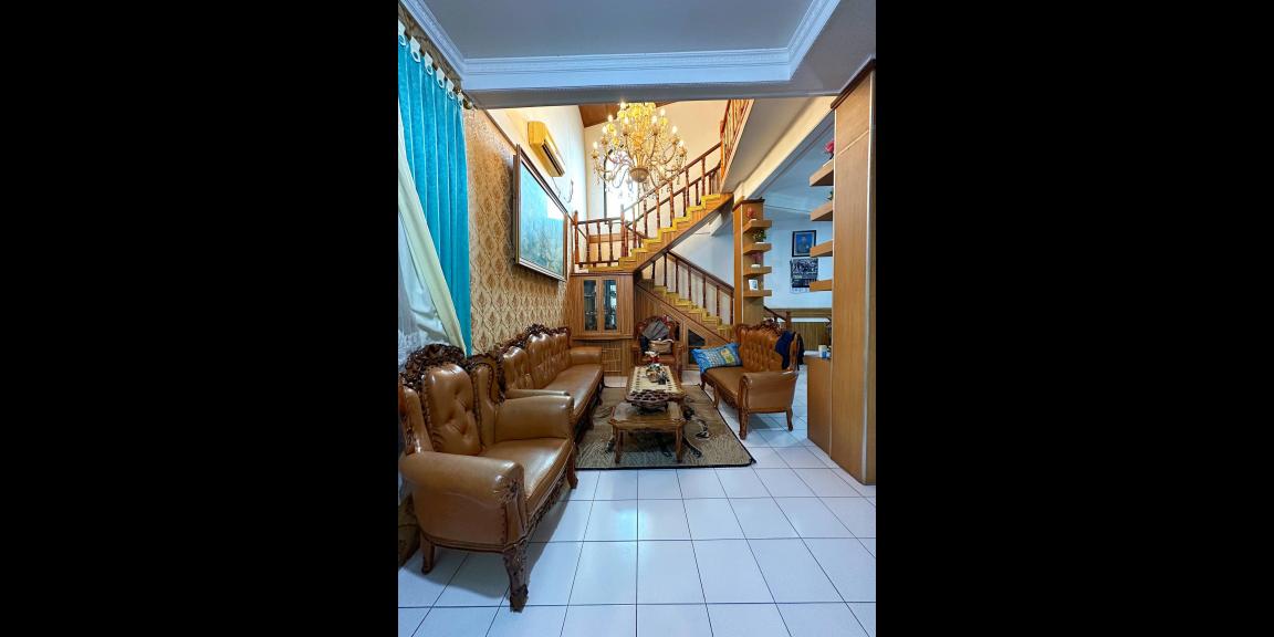 Rumah dijual lingkungan asri Cimanggis Depok take all Rumah dijual lingkungan asri Cimanggis Depok take all