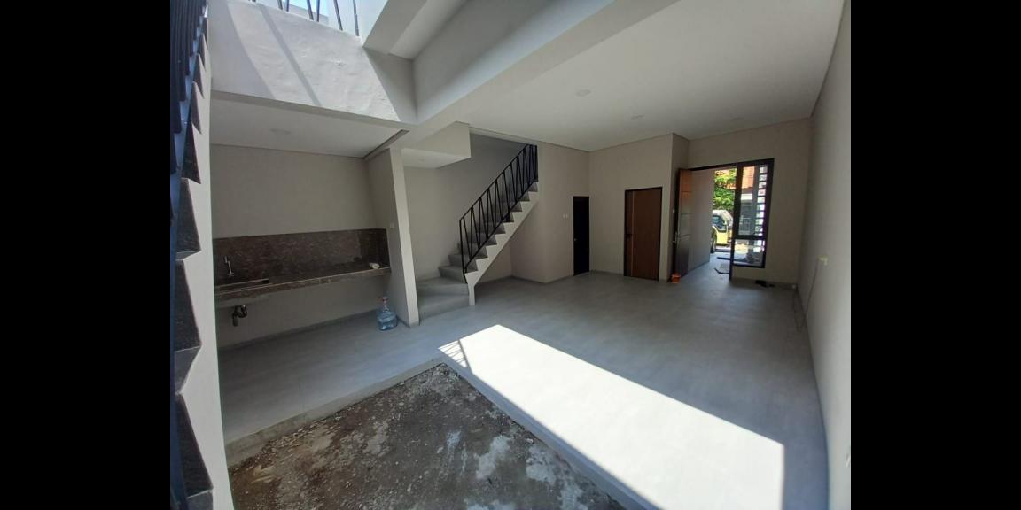 Rumah modern di Kayu Putih Pulogadung Jakarta Timur Rumah modern di Kayu Putih Pulogadung Jakarta Timur