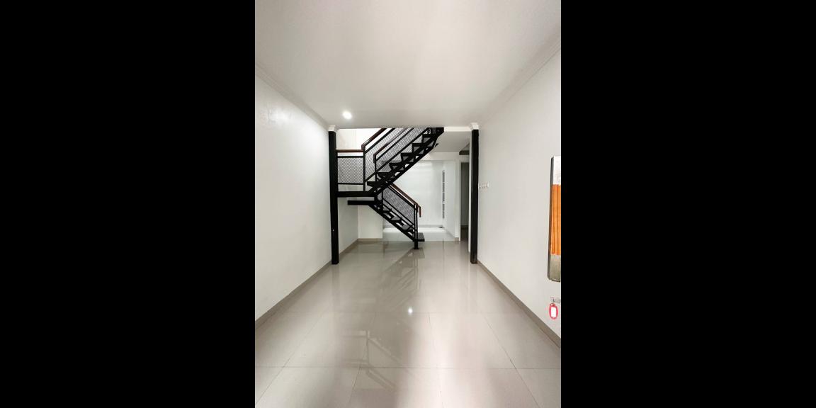Rumah 2lantai nyaman asri di Tanah Baru Beji Depok Rumah 2lantai nyaman asri di Tanah Baru Beji Depok
