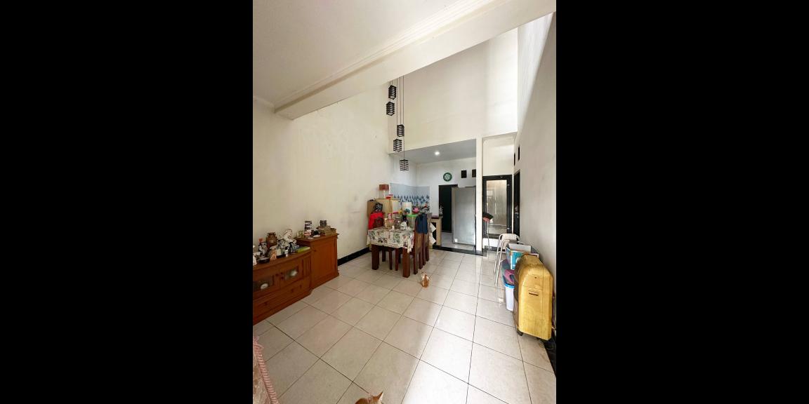 Rumah second 2lantai di Jati Rahayu Pondok Gede Bekasi  Rumah second 2lantai di Jati Rahayu Pondok Gede Bekasi