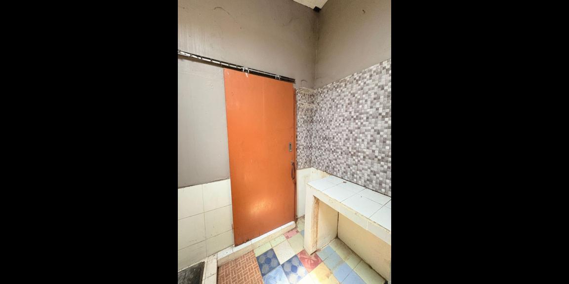 Rumah second luas di Duren Sawit Jakarta Timur  Rumah second luas di Duren Sawit Jakarta Timur