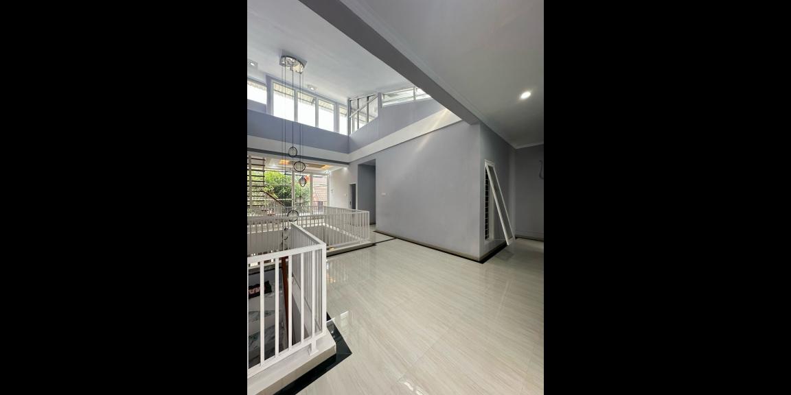 Rumah cluster mewah Jagakarsa Jakarta Selatan dekat tol Andara Rumah cluster mewah Jagakarsa Jakarta Selatan dekat tol Andara