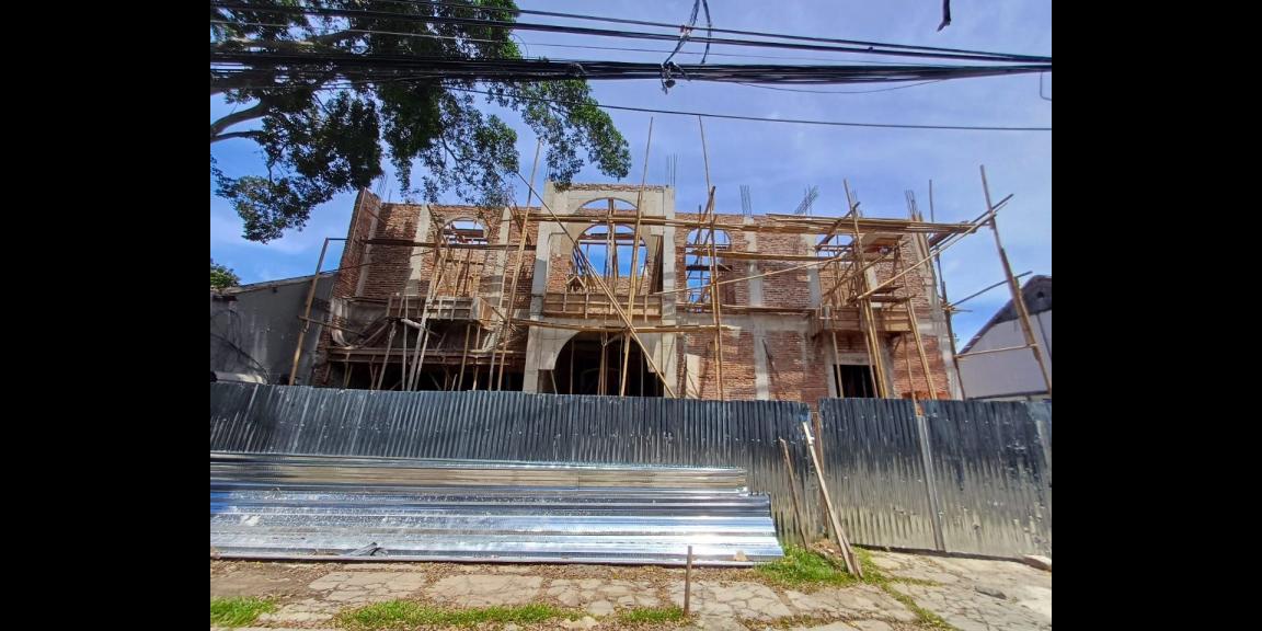 Luxury House with minipool at Jati Padang Jakarta Selatan Luxury House with minipool at Jati Padang Jakarta Selatan