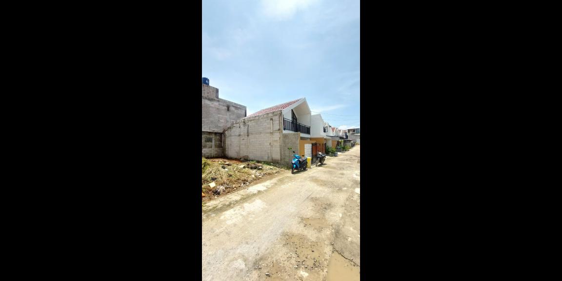 Rumah mezzanine semi dua lantai Cipayung Depok Rumah mezzanine semi dua lantai Cipayung Depok