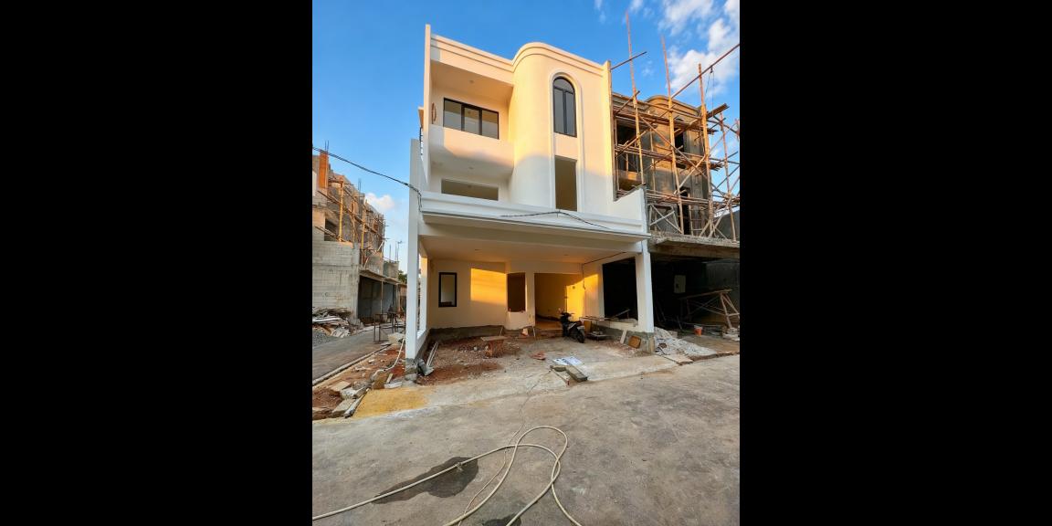 Rumah mewah industrial futuristik dijual Pondok Kelapa Jakarta Timur Rumah mewah industrial futuristik dijual Pondok Kelapa Jakarta Timur