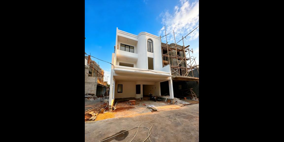 Rumah mewah industrial futuristik dijual Pondok Kelapa Jakarta Timur Rumah mewah industrial futuristik dijual Pondok Kelapa Jakarta Timur