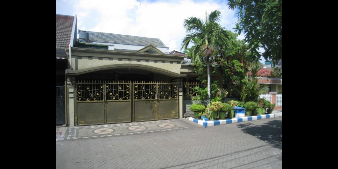 Dijual Cepat Rumah Siap Huni di Pondok Candra Indah, Waru, Sidoarjo. Dijual Cepat Rumah Siap Huni di Pondok Candra Indah, Waru, Sidoarjo.