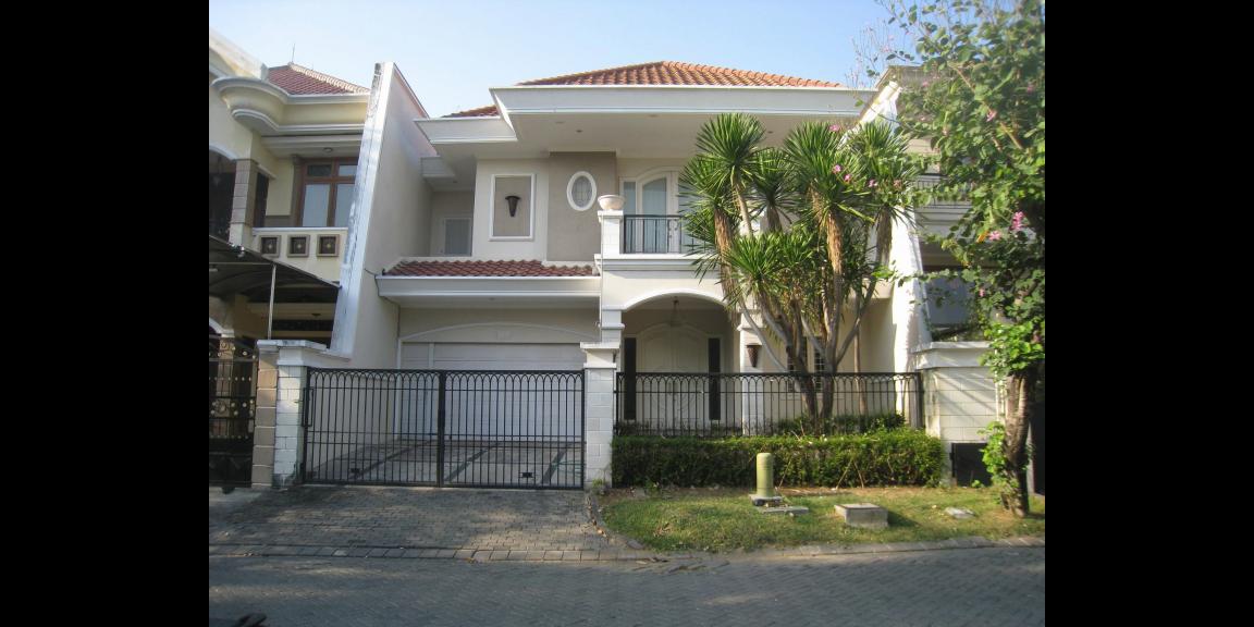 Rumah Graha Famili, Surabaya | The Ultimate in Executive Living Rumah Graha Famili, Surabaya | The Ultimate in Executive Living