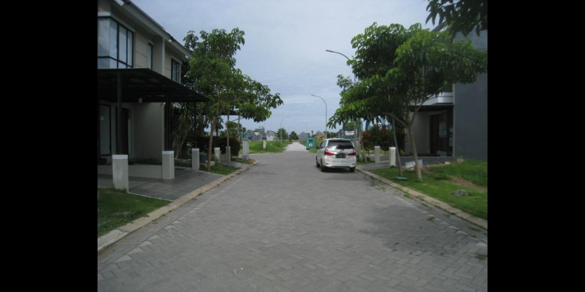 DiSewakan Rumah Baru Siap Huni di Citraland North West Central, Surabaya DiSewakan Rumah Baru Siap Huni di Citraland North West Central, Surabaya