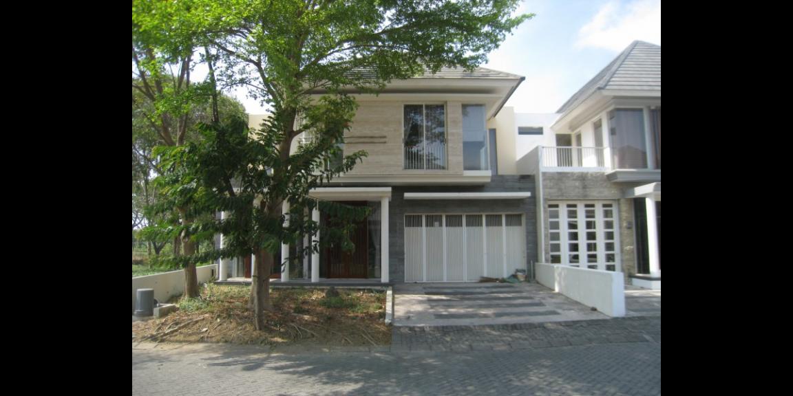 CitraLand The GreenLake Surabaya - Disewakan Rumah 2 Lt, 4 Kamar, Siap huni. CitraLand The GreenLake Surabaya - Disewakan Rumah 2 Lt, 4 Kamar, Siap huni.