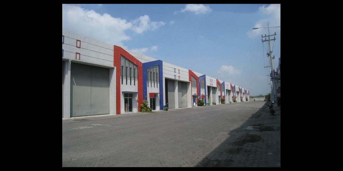 Gudang Penyimpanan dan Distribusi Legundi Bizpark, Driyorejo, Gresik. Gudang Penyimpanan dan Distribusi Legundi Bizpark, Driyorejo, Gresik.