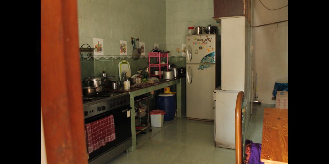 Dijual rumah BU Hoek 2 lantai tanpa perantara Dijual rumah BU Hoek 2 lantai tanpa perantara