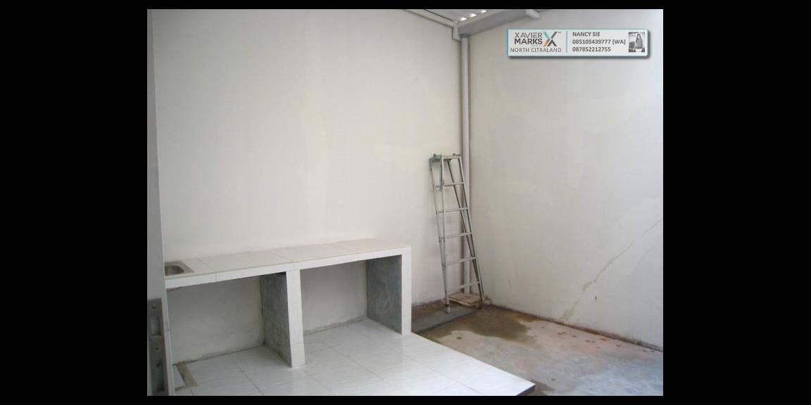 RUMAH DISEWA @ Pakuwon Indah Surabaya - Cosy, Modern and Secure RUMAH DISEWA @ Pakuwon Indah Surabaya - Cosy, Modern and Secure