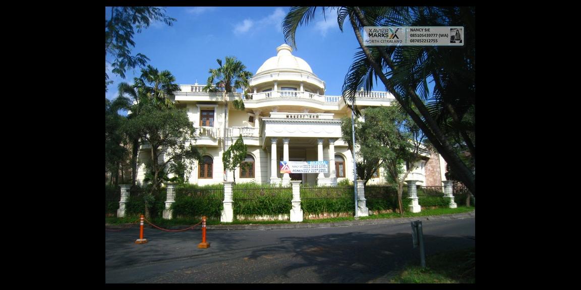 RUMAH DIJUAL @ Raya Bukit Golf Utama Citraland Surabaya - Prestigious Family Home RUMAH DIJUAL @ Raya Bukit Golf Utama Citraland Surabaya - Prestigious Family Home