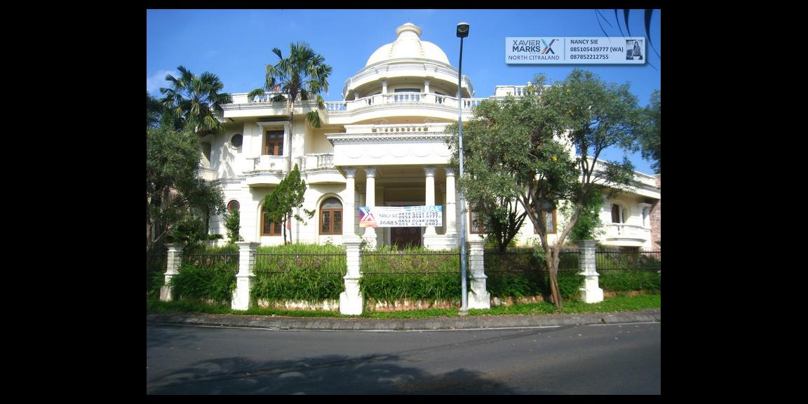 RUMAH DIJUAL @ Raya Bukit Golf Utama Citraland Surabaya - Prestigious Family Home RUMAH DIJUAL @ Raya Bukit Golf Utama Citraland Surabaya - Prestigious Family Home