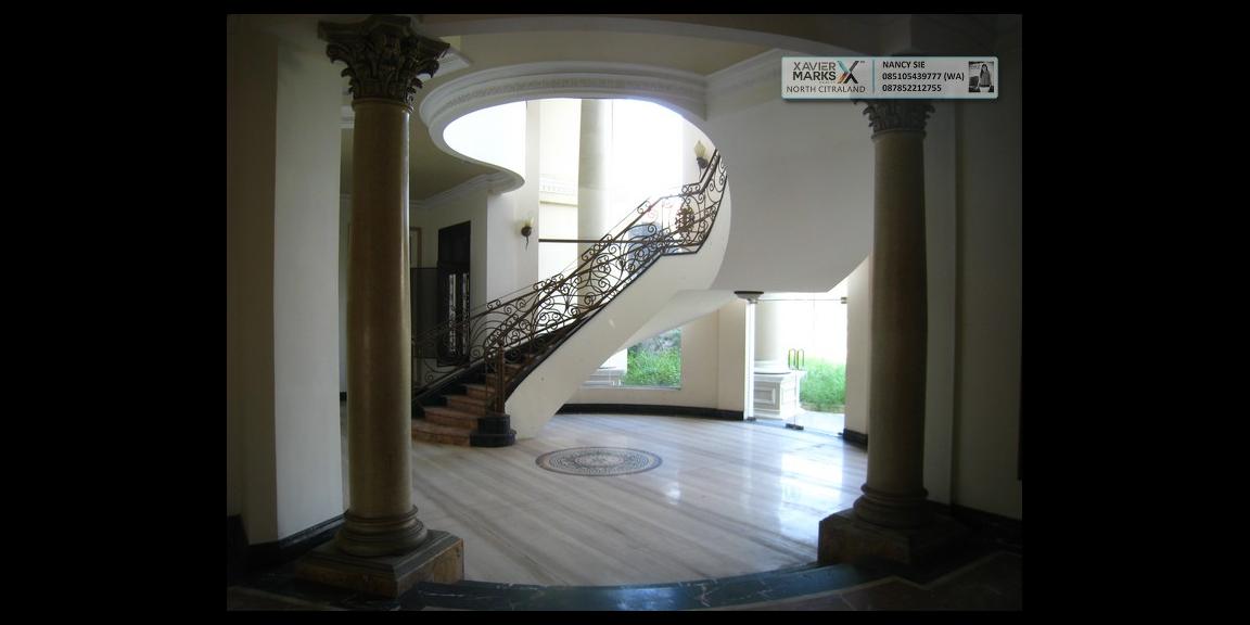 RUMAH DIJUAL @ Raya Bukit Golf Utama Citraland Surabaya - Prestigious Family Home RUMAH DIJUAL @ Raya Bukit Golf Utama Citraland Surabaya - Prestigious Family Home