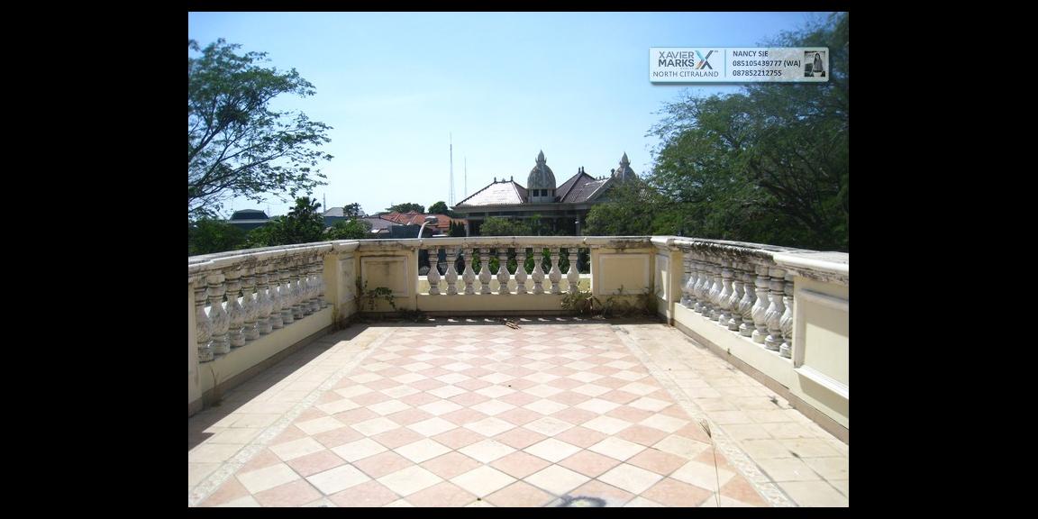 RUMAH DIJUAL @ Raya Bukit Golf Utama Citraland Surabaya - Prestigious Family Home RUMAH DIJUAL @ Raya Bukit Golf Utama Citraland Surabaya - Prestigious Family Home