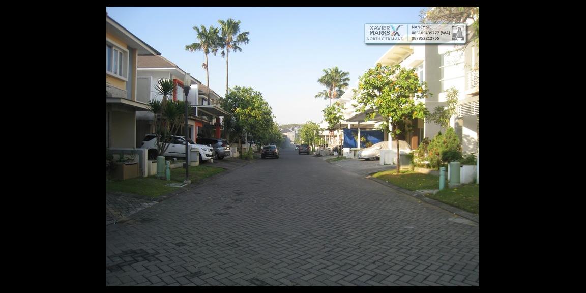 RUMAH DIJUAL @ Royal Residence Buckingham Surabaya - Character Charm & Comfort. RUMAH DIJUAL @ Royal Residence Buckingham Surabaya - Character Charm & Comfort.