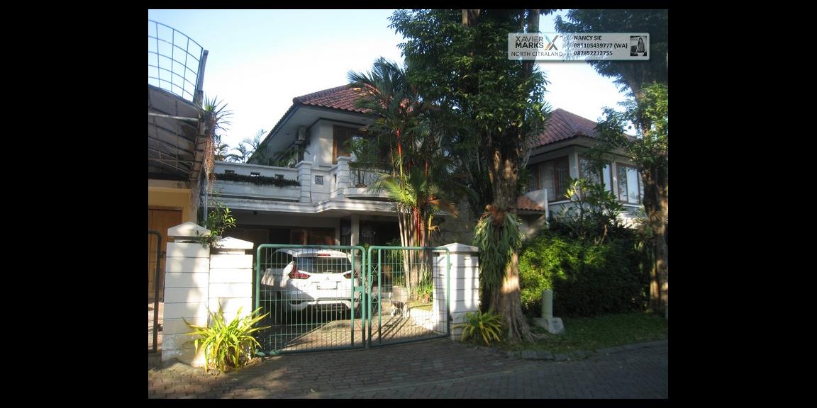 RUMAH DISEWAKAN @ Graha Famili Surabaya - Terawat dan Siap Huni. RUMAH DISEWAKAN @ Graha Famili Surabaya - Terawat dan Siap Huni.
