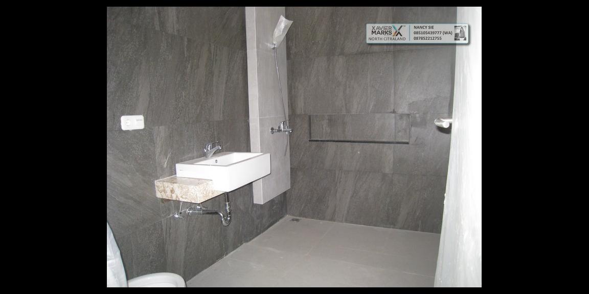 RUMAH DIJUAL @ Graha Natura Lontar Surabaya -  Elegance and Luxury. RUMAH DIJUAL @ Graha Natura Lontar Surabaya -  Elegance and Luxury.