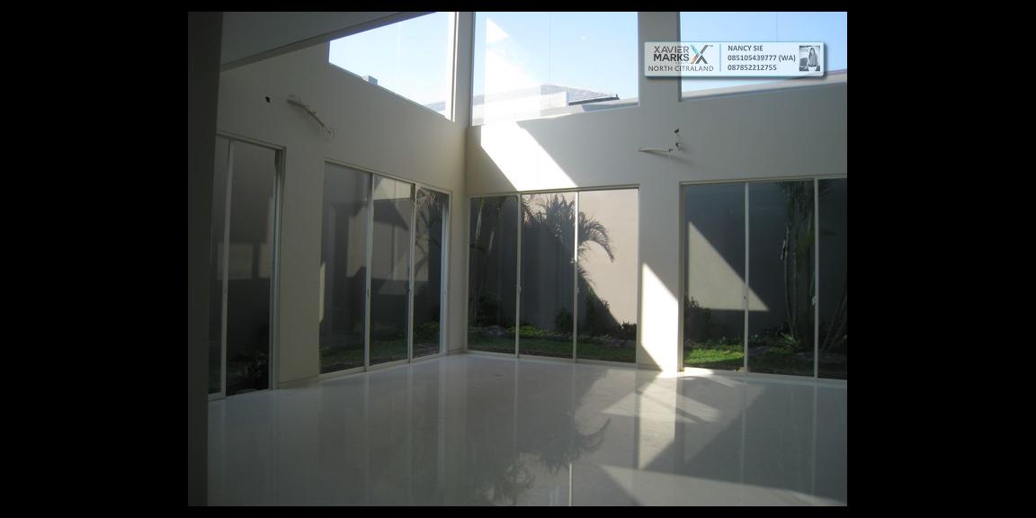 RUMAH DIJUAL @ Graha Natura Lontar Surabaya -  Elegance and Luxury. RUMAH DIJUAL @ Graha Natura Lontar Surabaya -  Elegance and Luxury.