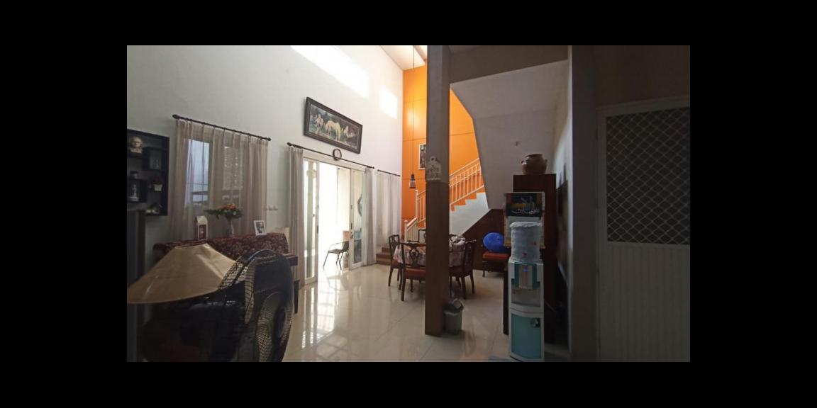 Dijual Rumah Manyar Tirto Asri 1 Dijual Rumah Manyar Tirto Asri 1